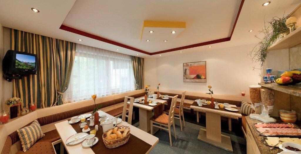 Haus Birgit Hotel Петной ам Арлберг Екстериор снимка